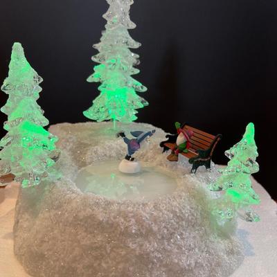 RARE Department 56 North Pole Series Animated & Lighted Skating Pond