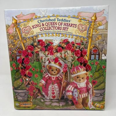 1997 Hillman Enesco King and Queen Of Hearts Teddies in Box