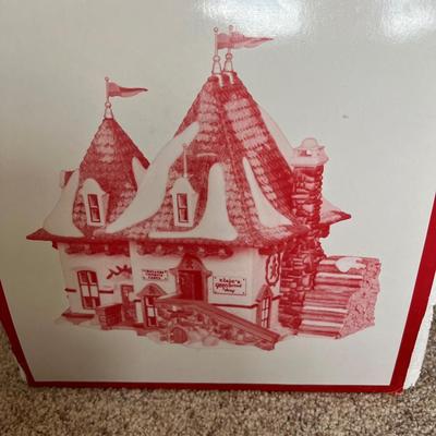 Department 56 Elsie’s Gingerbread House North Pole Series 1998