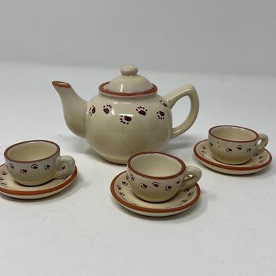 Fun at the Toy Factory Error Set & Bearware Pottery Teapot