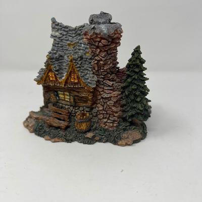 Four Boyds Bearstown Houses & Townsbear Figures