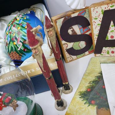 Various Christmas Decor Lot