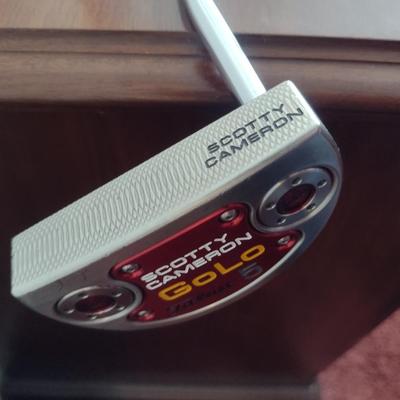 Scotty Cameron for Titleist Golf Club Putter- GoLo 5- Right Handed with Headcover