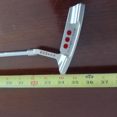 Scotty Cameron for Titleist Golf Club Putter- Studio Select Newport 2- Right Handed with Headcover