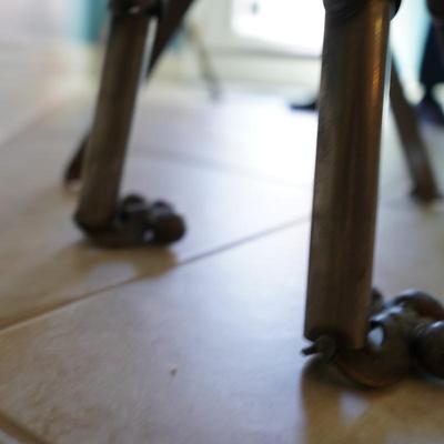 Vintage Yardbirds Metal Junkyard Dog Golf Sculpture