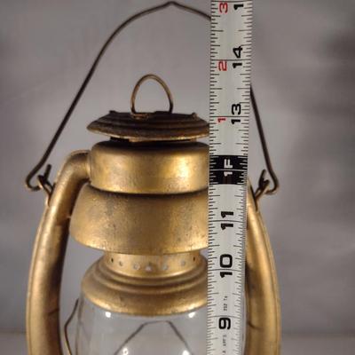 Vintage Embury MFG Co Lantern- Embury No. 2 Air Pilot