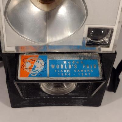 Vintage Kodak World's Fair Flash Camera (1964-1965)