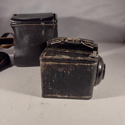 Vintage Kodak Brownie Special Six-16 Camera