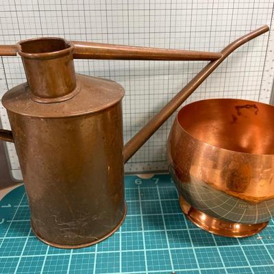 Mexican pottery planter with hanger, watering can and copper pot