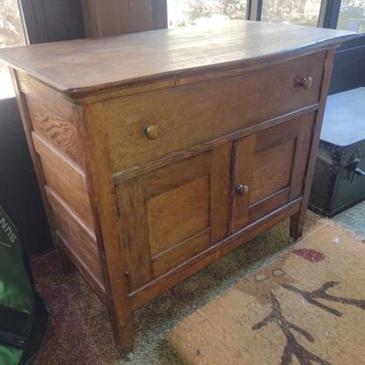 Wooden Wash Stand Cabinet- Approx 33" x 19" x 28 3/4" Tall