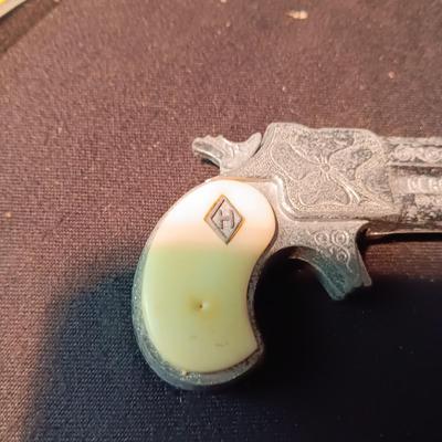 FRONTIER FIREARMS AND HUBLEY DERRINGER CAP GUNS