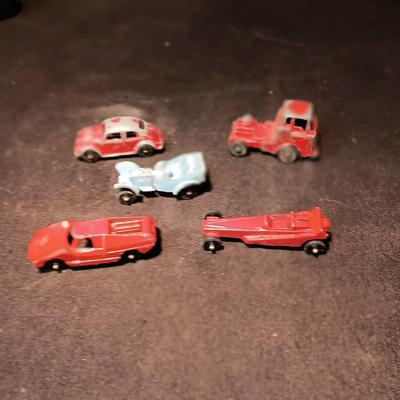 OLD METAL TOOTSIETOY CARS