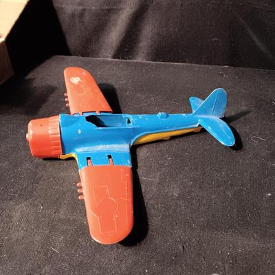 DIE-CAST HUBLEY KIDDIE TOY AIRPLANE W/ADJUSTABLE WINGS AND WHEELS