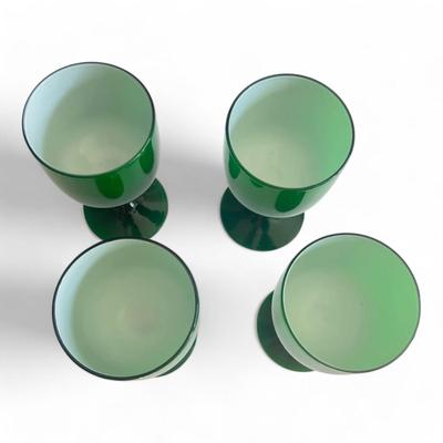 Set of 4 Italian Carlo Moretti Green Wine Glass, Murano Glass Green Goblet