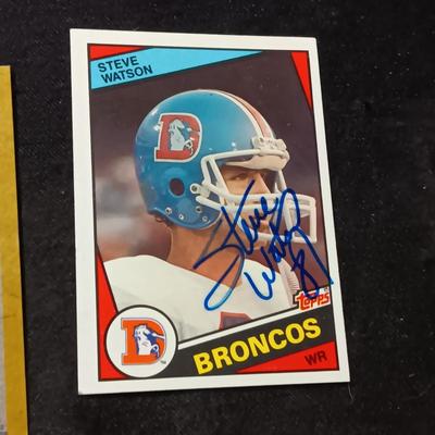 FORMER DENVER BRONCOS AUTOGRAPHED TRADING CARDS (5)