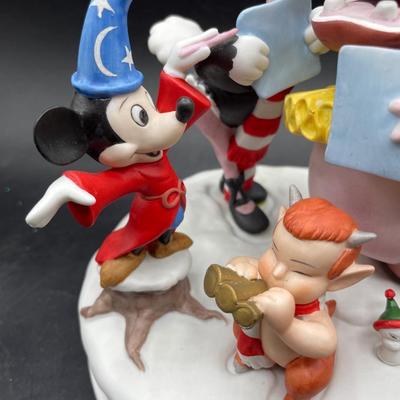 Disney Christmas 1990 Fantasia Figurine 6th Edition Sorcerer Mickey
