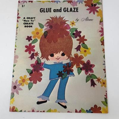 Vintage DIY Booklets Jewelry, Decoupage, Tatting & More
