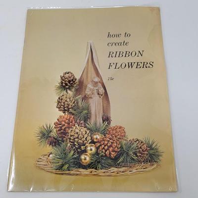 Vintage DIY Booklets Jewelry, Decoupage, Tatting & More