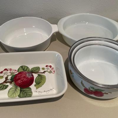 Casserole and bowls