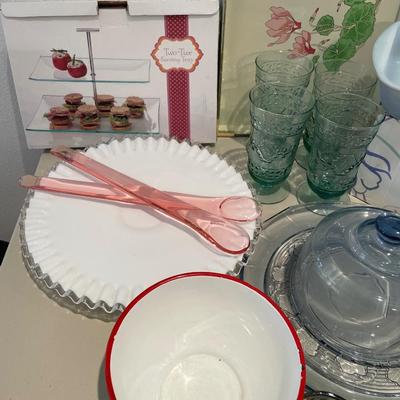 Fancy Glassbake, serving trays, covered dish