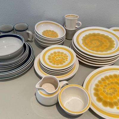 Franciscan earthenware Sundance & Gibson set