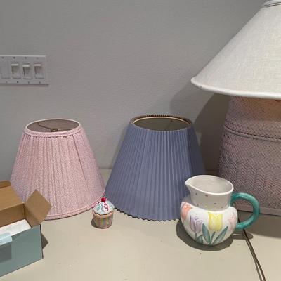 Pink Witcher lamp with lamp shades and decor