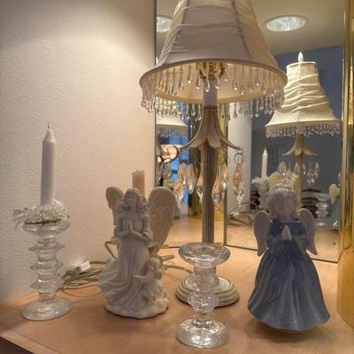Angel decor with candle holders and lamp