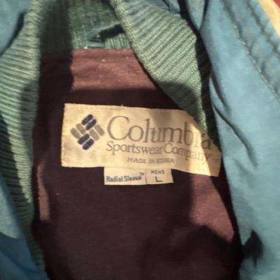 4 men’s coats size 44 or large