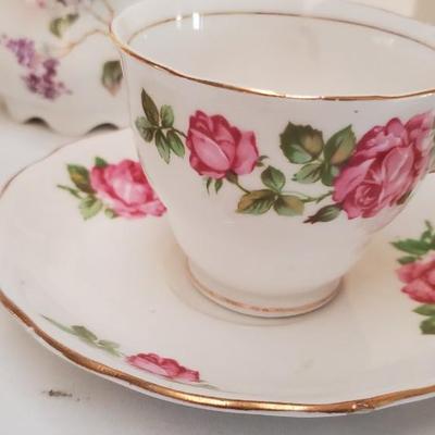 5 Vintage tea cups in delightful designs