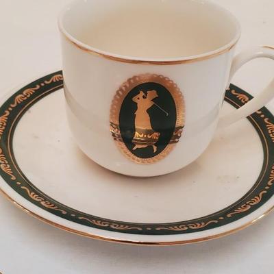 5 Vintage tea cups in delightful designs