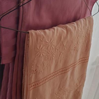 Entire Rack of Table Linens
