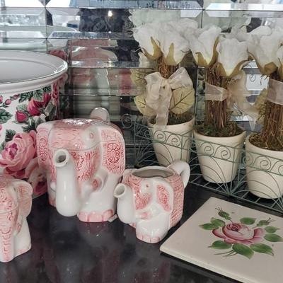 Misc Lot with Elephant Tea Pot Set