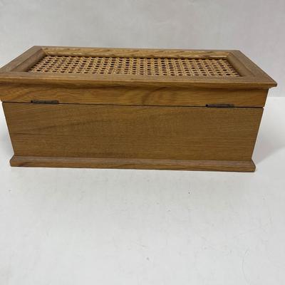 Vintage Mele Wooden Jewelry Dresser Music Box Cane Top Chest Made In Japan