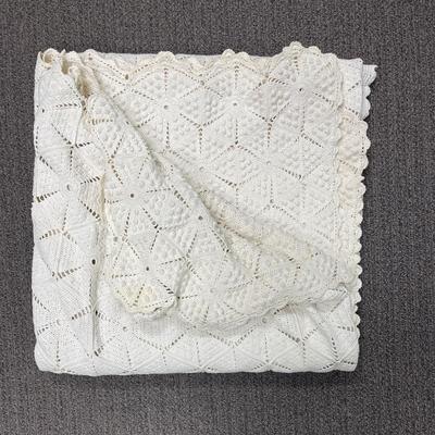 Antique Handmade Crochet Bedspread Coverlet