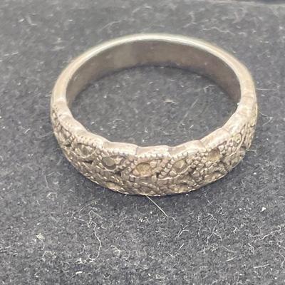 Vintage Sterling Silver Ring Size 6