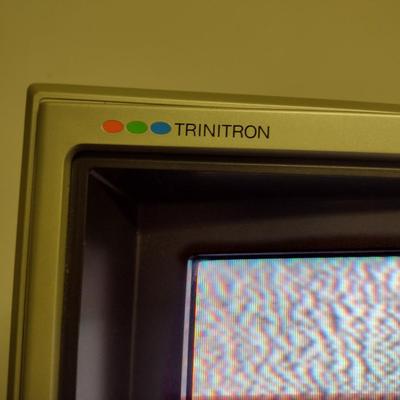 Vintage Sony Trinitron Color TV- Model KV-1927RA- Approx 19" Diagonally