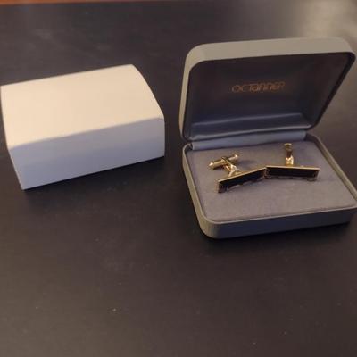 Octanner Train Design 1/5 10 K Gold Cuff Links