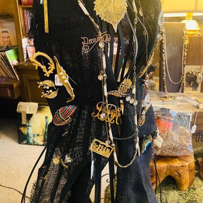 Lot 4: Jewelry Selection & More