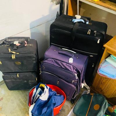 Lot 13: Garage Misc Items