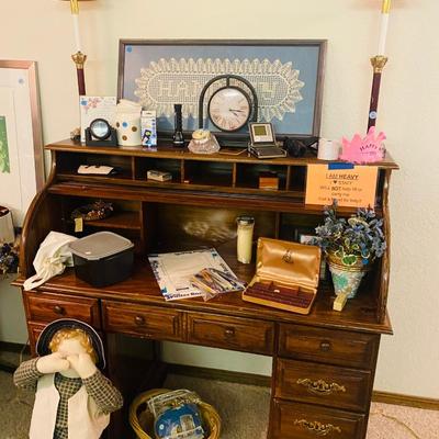 Lot 15: Master Bedroom Selection