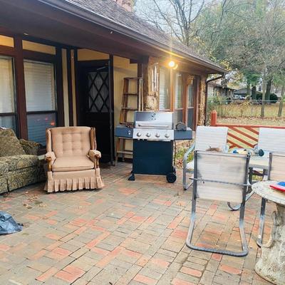 Lot 16: Patio & Furniture Selection
