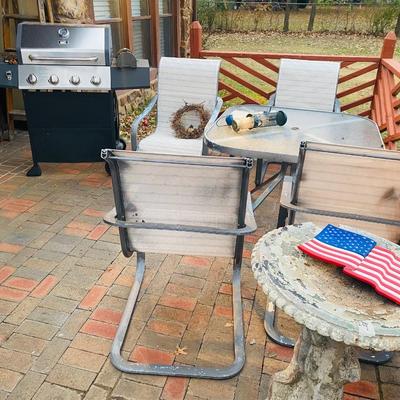 Lot 16: Patio & Furniture Selection