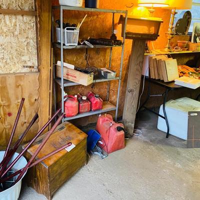 Lot 17: Outside Garage Selection