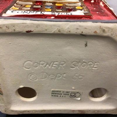 Dept 56 Corner Store 1982 With Lighted Tree