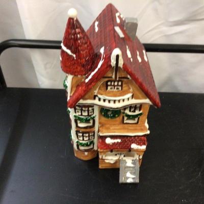 Dept 56 Victorian House 1980 With Tree