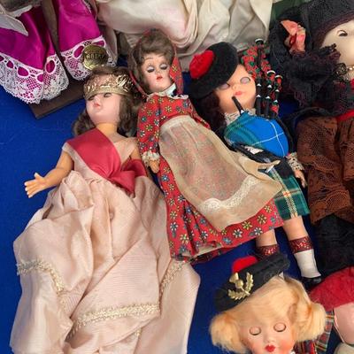 Vintage Doll Lot - Eyes Open & Close