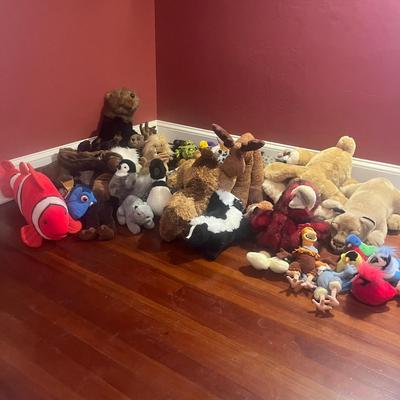 Collection of Stuffed Animals (B2-MG)