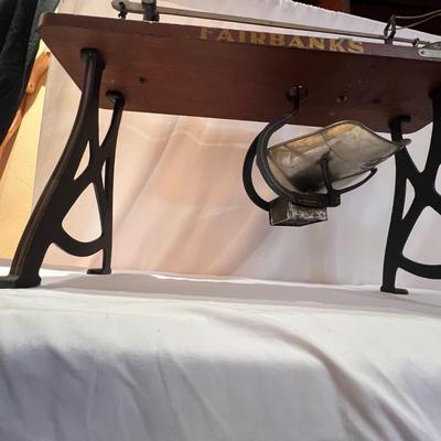 Fairbanks Antique Counting Scale (SR-RG)