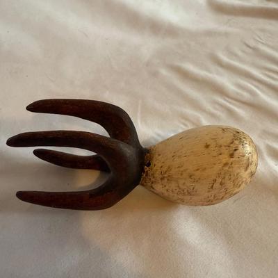 Wooden Claw Sculpture By David French (SW-MK)