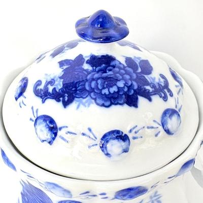 Lot of 5 Blue and White Dishes